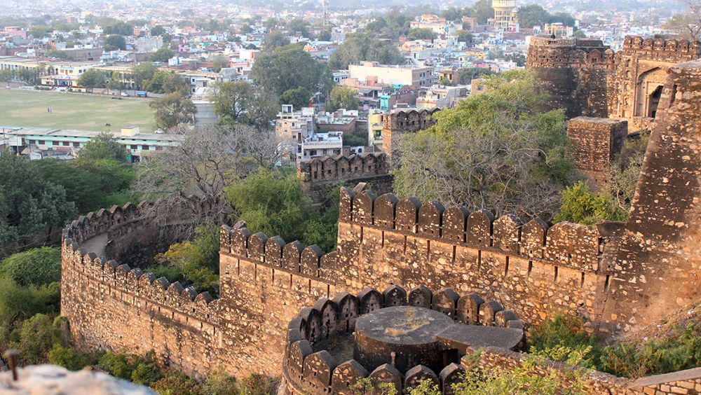 Jhansi Fort : किले की तलहटी अब और भी खूबसूरत दिखेगी